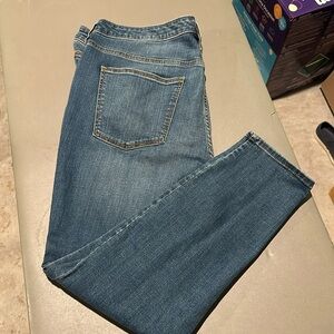 Womens High-Rise Skinny Jeans